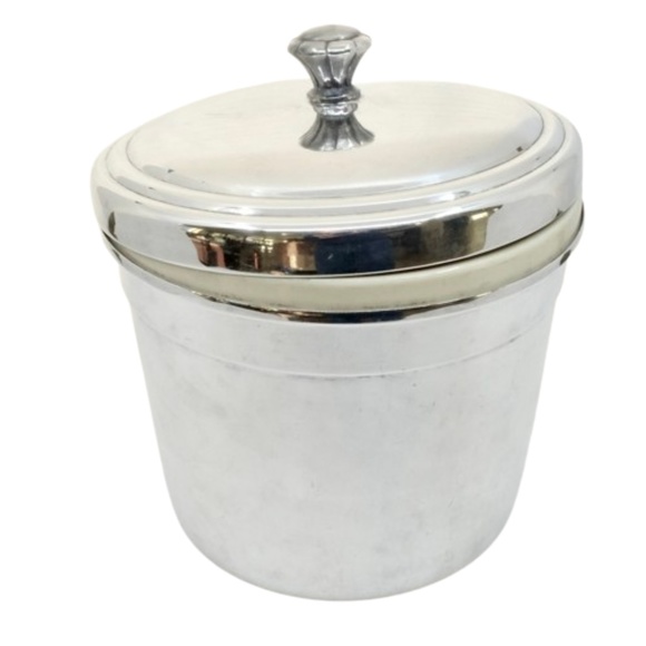 VINTAGE~ WM Rogers~#664~MID-CENTURY MODERN SILVER PLATED ICE BUCKET w/LINER - Picture 4 of 5